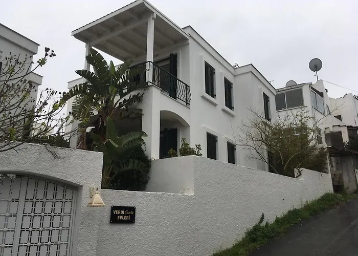 Casita Verdi Evleri Apartment